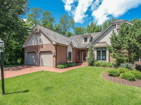 18910 W North Ave, Brookfield, WI 53005
