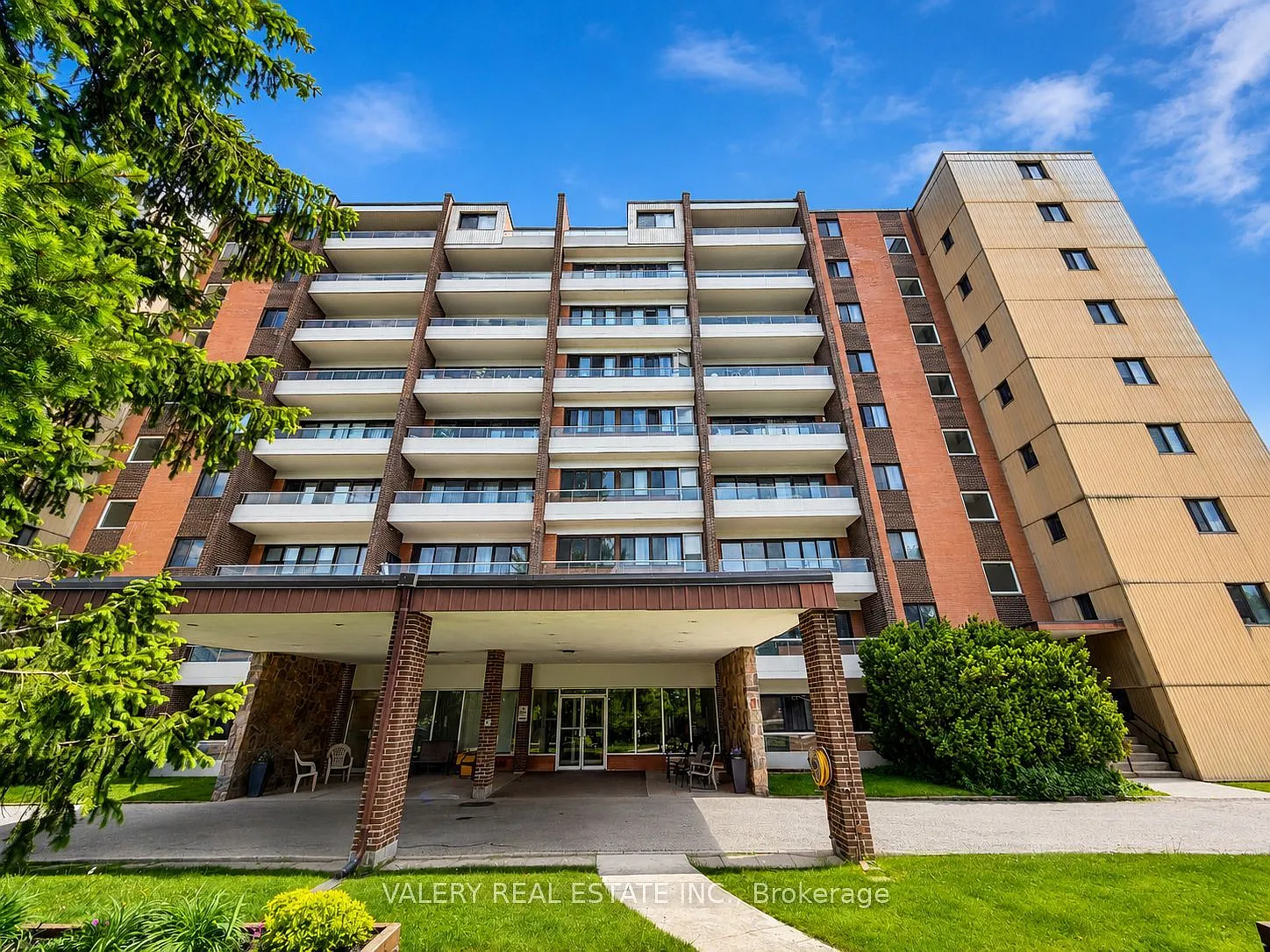 2 bed, $2,150 — Photo 1
