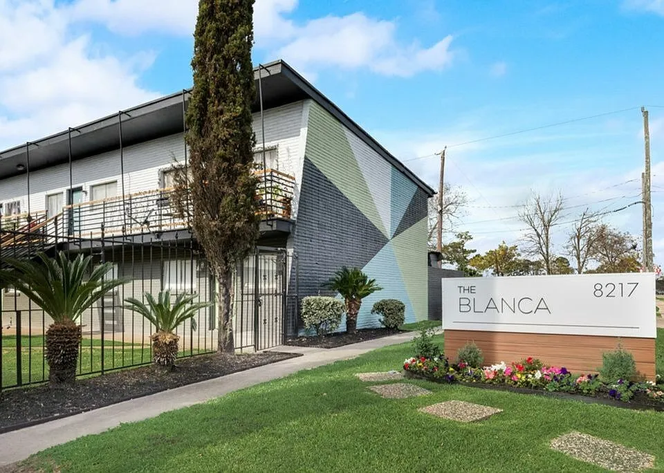 The Blanca Apartments