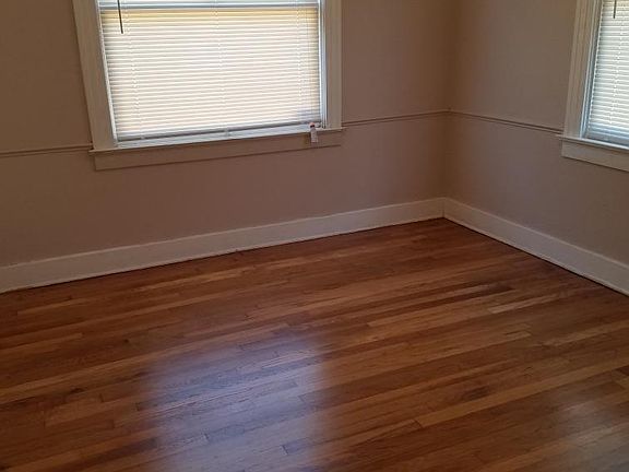 4th image of 4641 E Iowa Ave