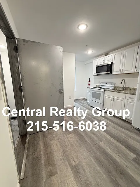2 bed, $1,600 — Photo 2
