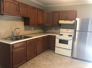 18 Fairview Ave #2, West Warwick, RI 02893