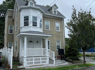 44 Charnock St APT 2, Beverly, MA 01915