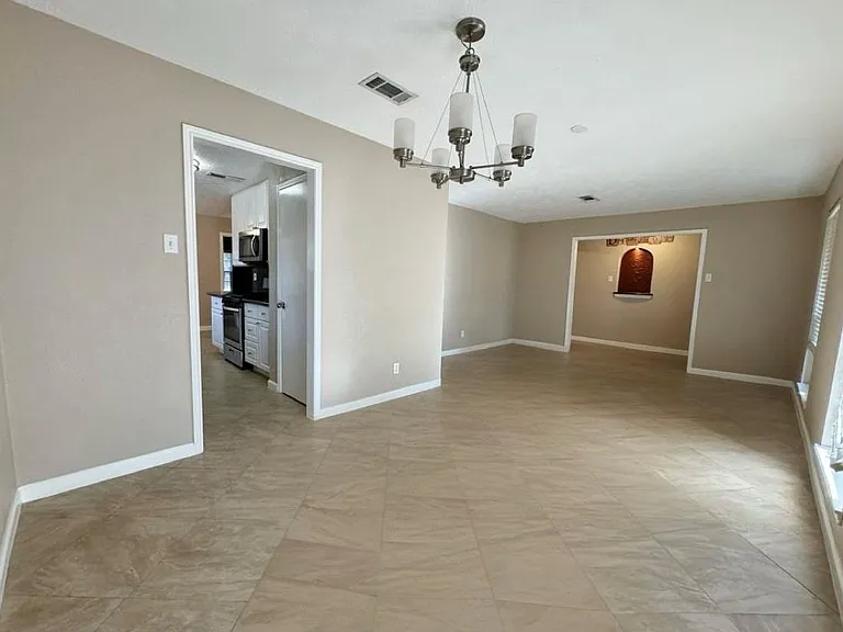28922 Savannah Dr — Photo 15