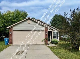 5934 Prairie Meadow Dr, Indianapolis, IN 46221