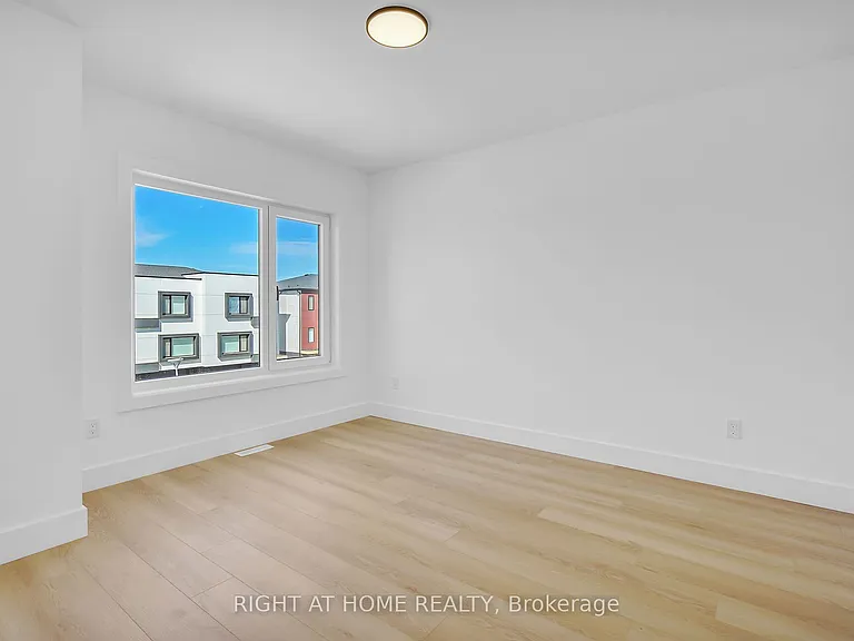 3550 Emily Carr Ln — Photo 20