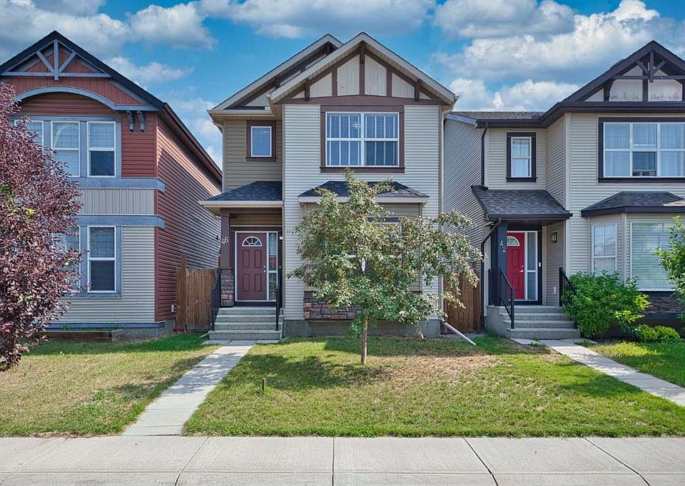 1st image of 46 SW Autumn Cres SE