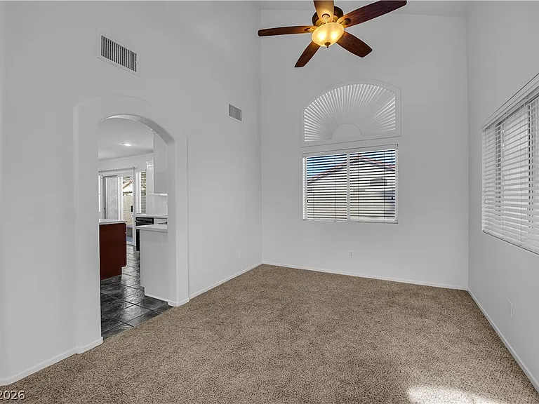 8915 Sandy Slate Way — Photo 9