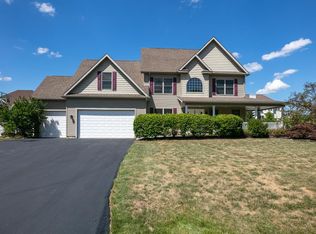 312 Wexford Ln, Horseheads, NY 14845