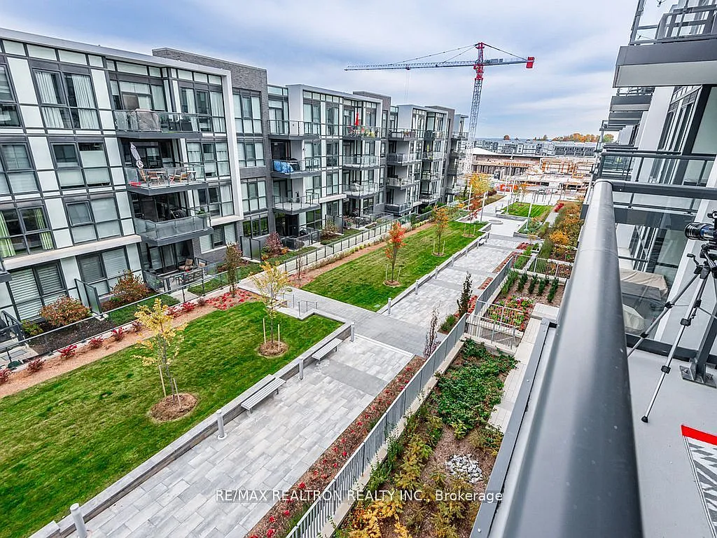 2 bed, $2,400 — Photo 3