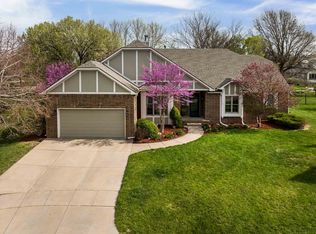 1030 N Gatewood Ct, Wichita, KS 67206