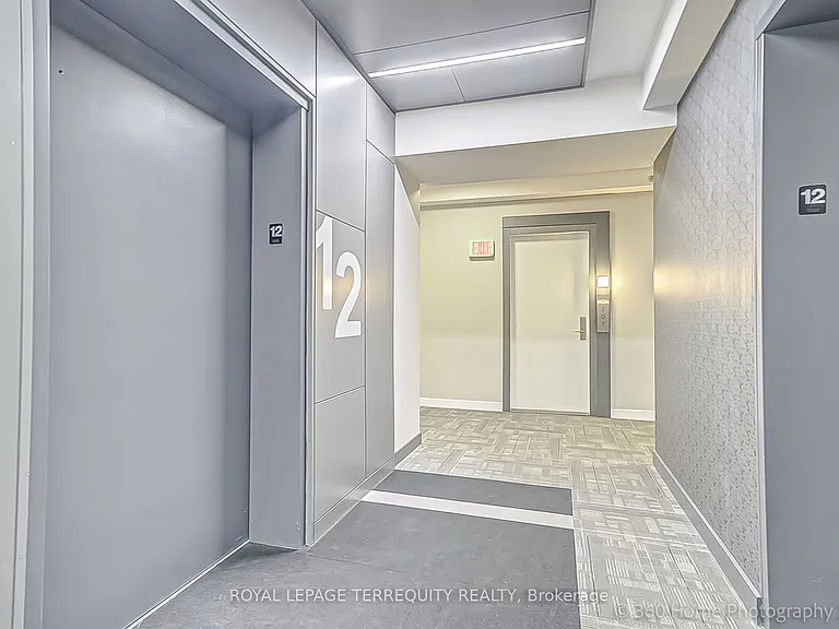 318 Richmond St W #1207 — Photo 2