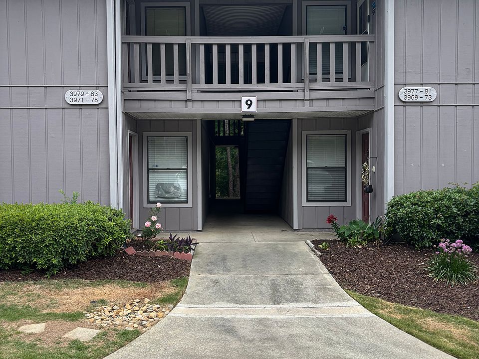 1st image of 3975 Woodridge Way #3975