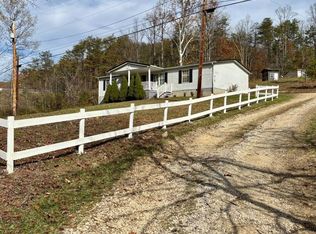 472 Big Sandy Rd, Left Hand, WV 25251