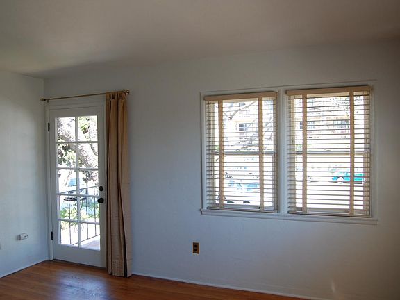 4th image of 1126 22nd St
