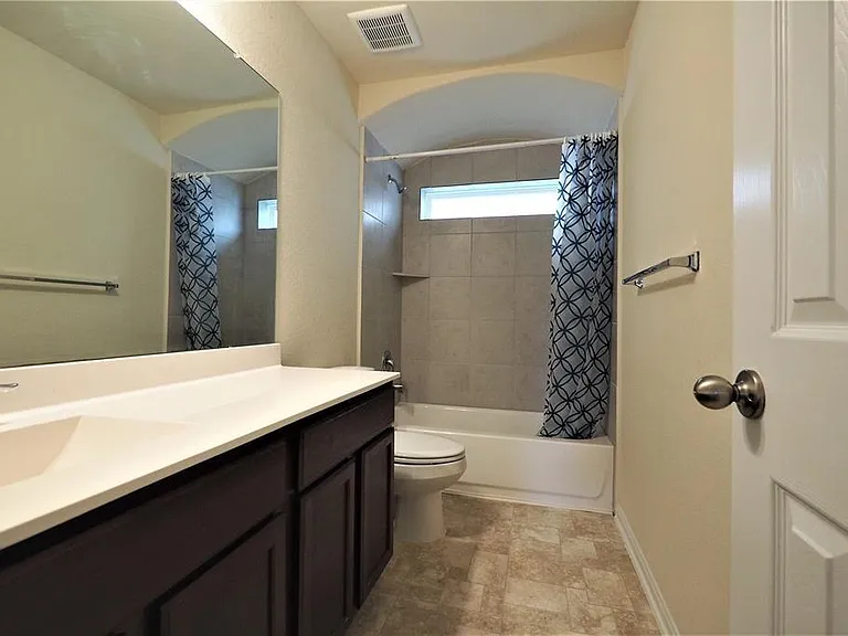 3314 Madison Elm St — Photo 14