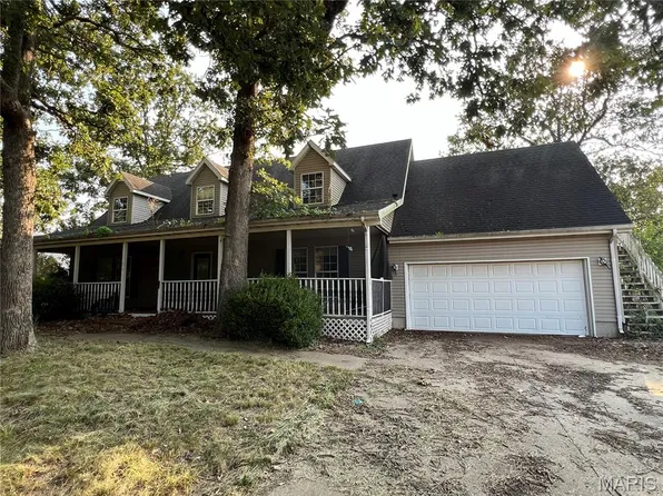 32539 Odessa Dr, Lebanon, MO 65536