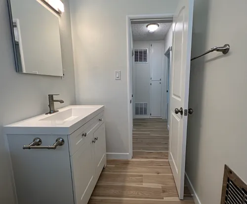 4710 Vantage Ave #4 Photo 1