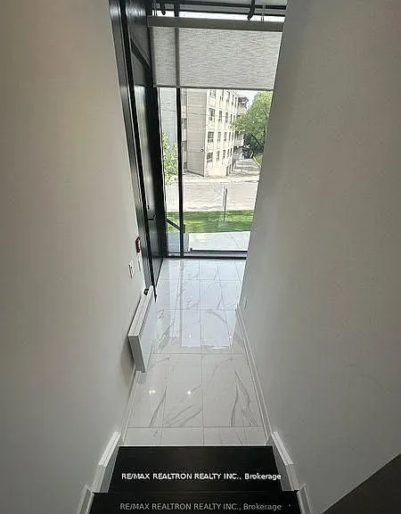 12 Dervock Cres #16 — Photo 3