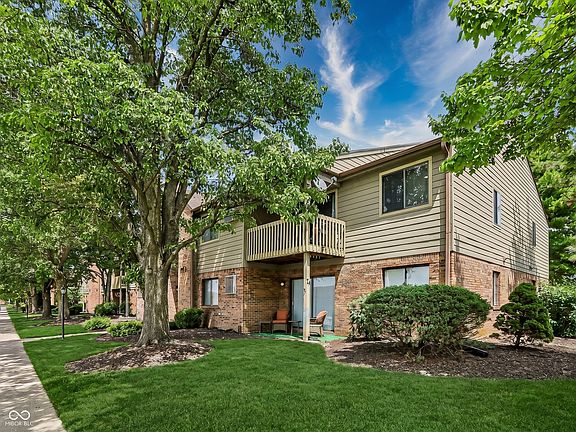 3rd image of 4341 Village Parkway Cir W APT 7