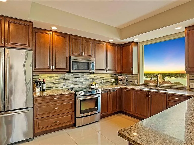 1325 Snell Isle Blvd NE #812 — Photo 9