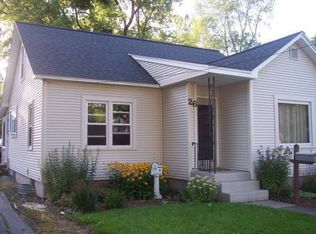 26 Cedar St, Saint Albans, VT 05478