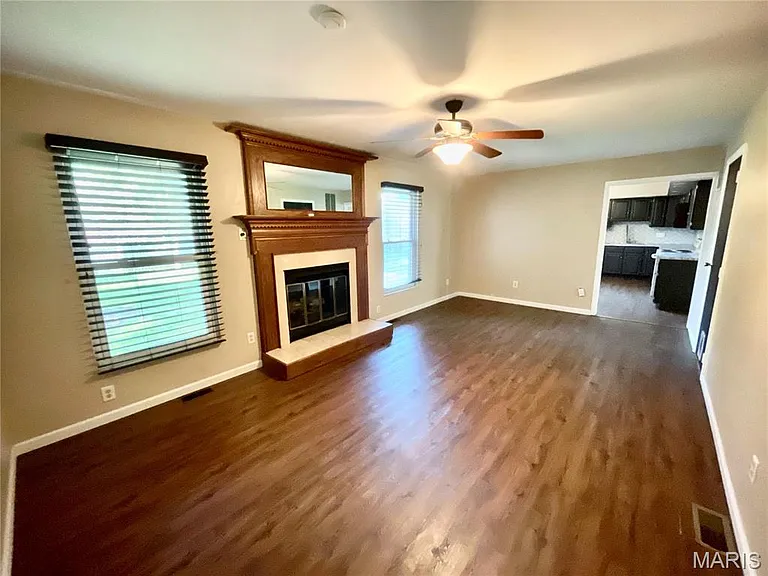 208 Harvard Dr — Photo 48
