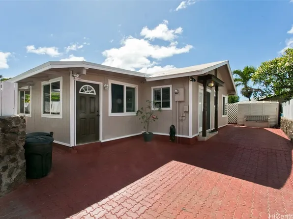 84-561 Manuku St, Waianae, HI 96792