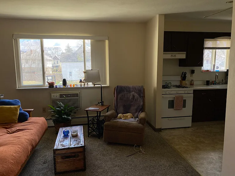 35 Floral Ave #2 — Photo 3