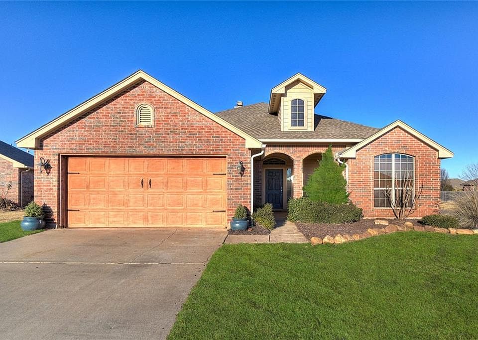 1st image of 2401 NW 157th Ct