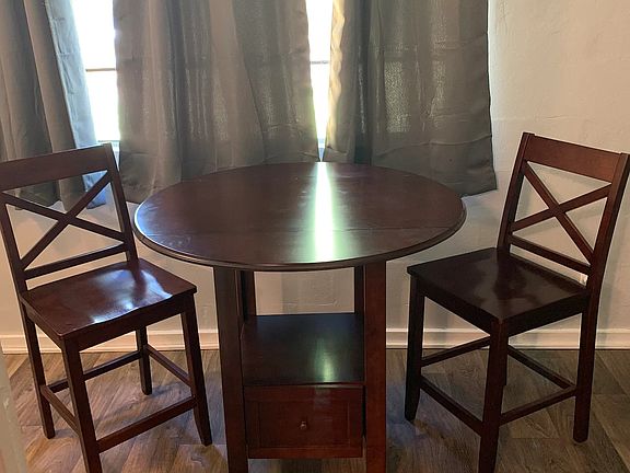 2nd image of 238 Dixie Dr #4