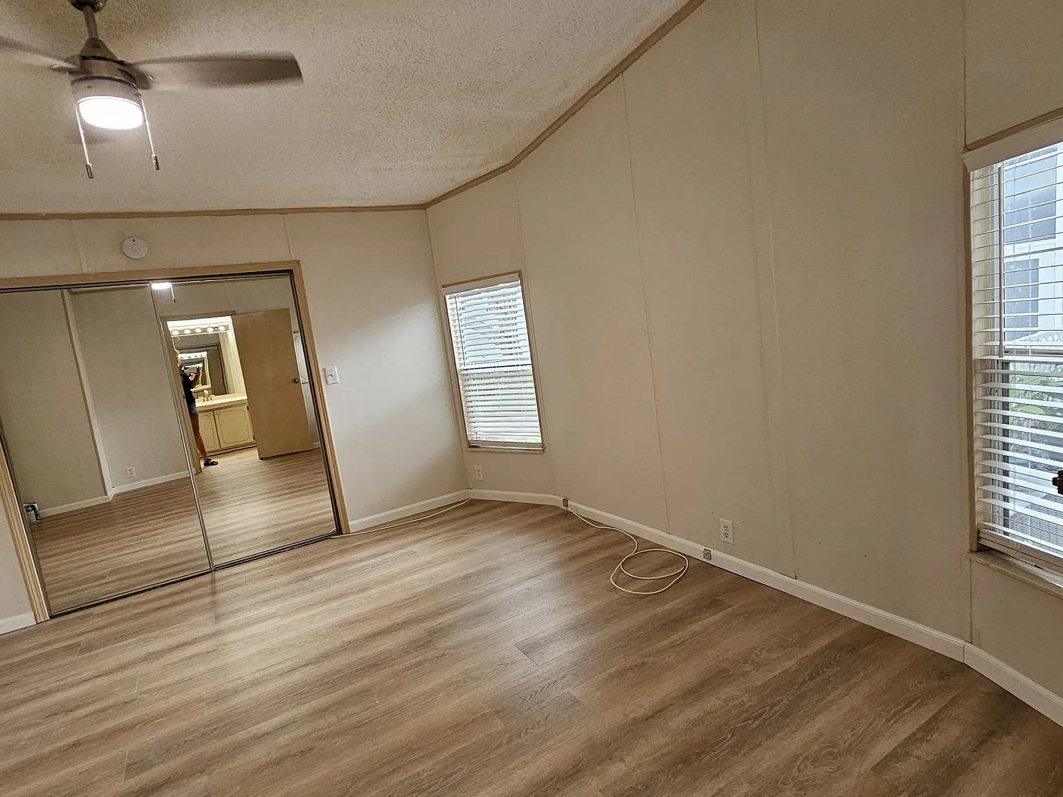 2 bed, 1208 sqft, $1,750 — Photo 3