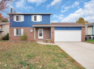2734 S Crestline Cir, Wichita, KS 67215