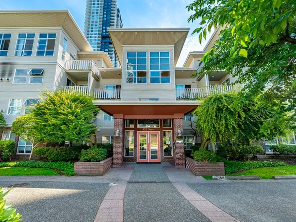 522 Smith Ave #104, Coquitlam, BC V3J 7X7