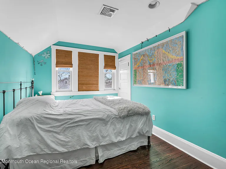 118 Madison Ave — Photo 29