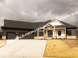 2639 S Kings Way, New Palestine, IN