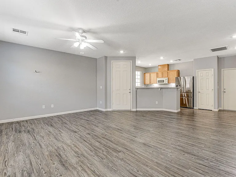 3909 Sweet Pine St #102 — Photo 8