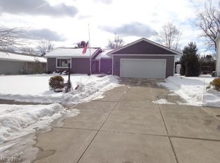 18457 Potomac Dr, Strongsville, OH