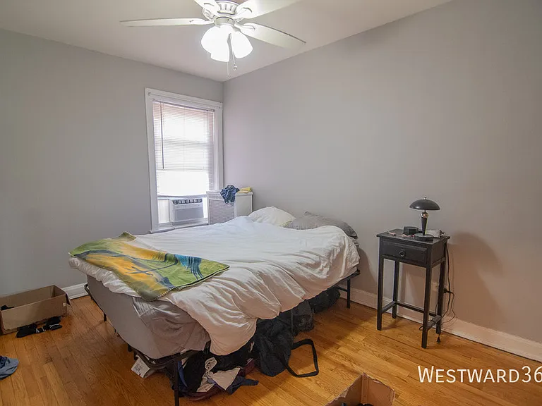 7648 N Greenview Ave #2 — Photo 7