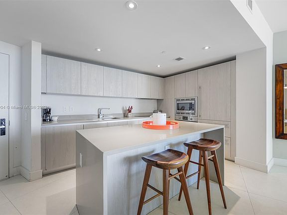 5th image of 4111 S Ocean Dr #1605