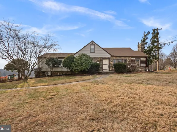 5734 Mineral Hill Rd, Sykesville, MD 21784