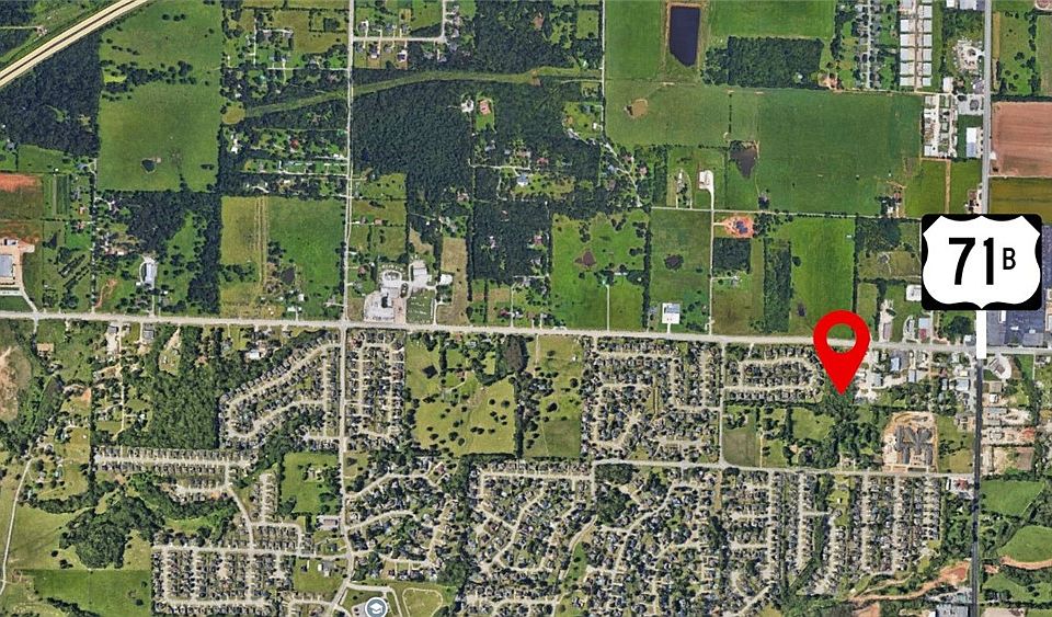 2nd image of Wagon Wheel Rd