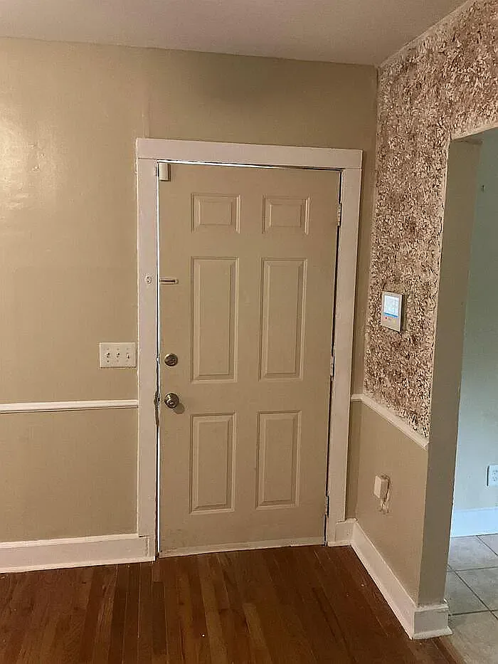 2 bed, 700 sqft, $1,100 — Photo 4