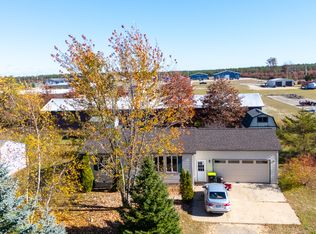 1160 Roberts Dr, Saint Helen, MI 48656