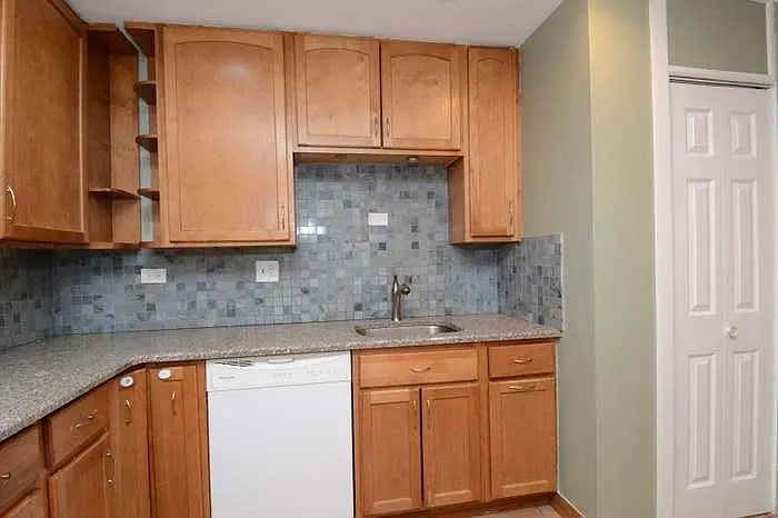 9009 Golf Rd #DES — Photo 6