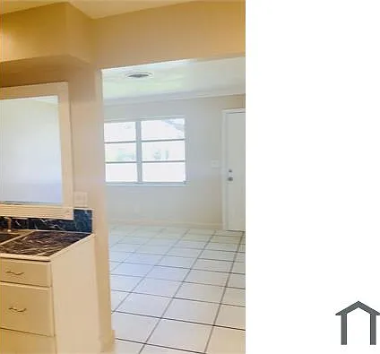 9438 SW 51st St — Photo 13