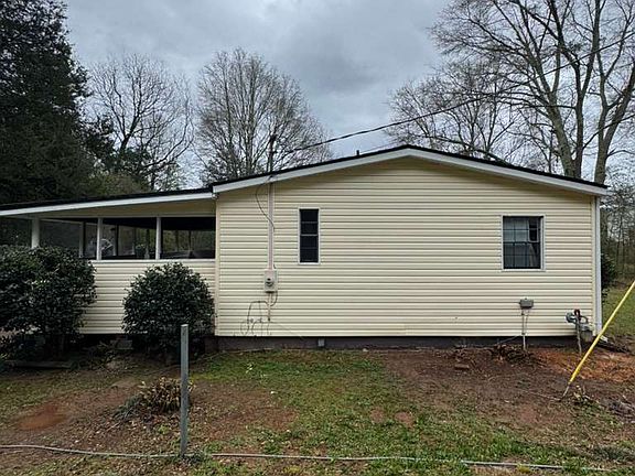 3rd image of 2457 Bold Springs Rd