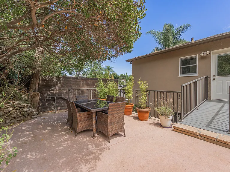 3831 Broadlawn Dr — Photo 31