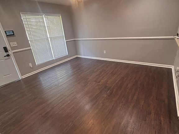 2nd image of 6428 Fairmount Rd