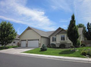 980 E Hurlburt Ave, Hermiston, OR 97838